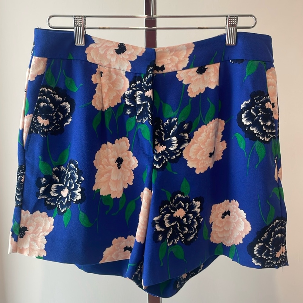 Ann Taylor floral shorts